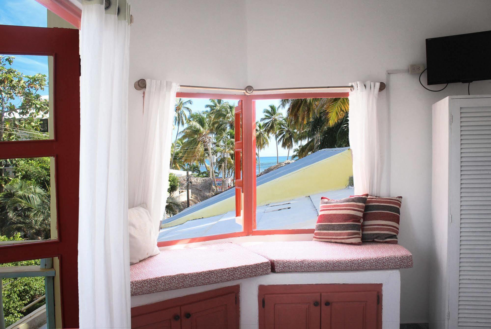 Casa Delfin Guest House Las Terrenas Exterior photo